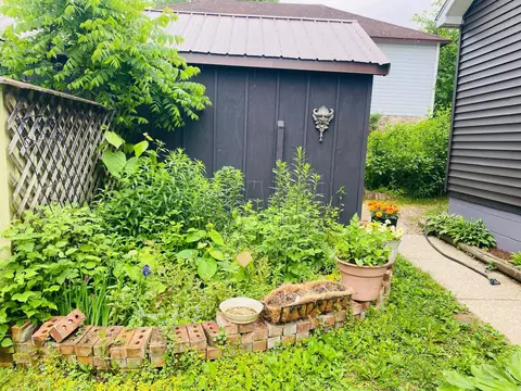 Exterior - 140 Jackson St, Iola, WI 54945 photo 4 of 6
