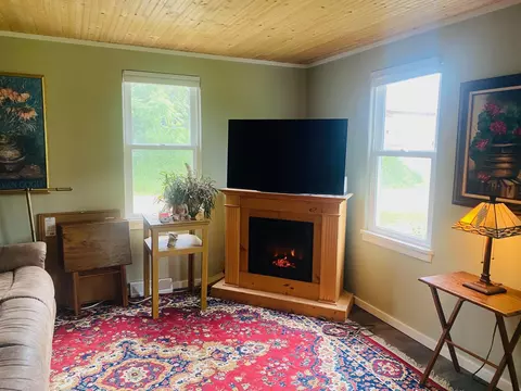 Living - 140 Jackson St, Iola, WI 54945 photo 4 of 4