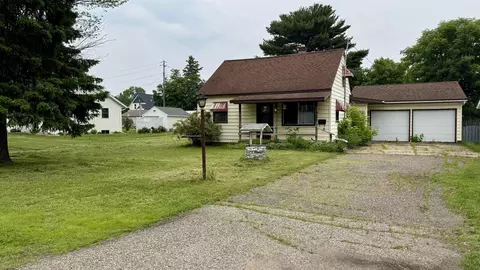 1309 S 12th Ave, Wausau, WI 54401