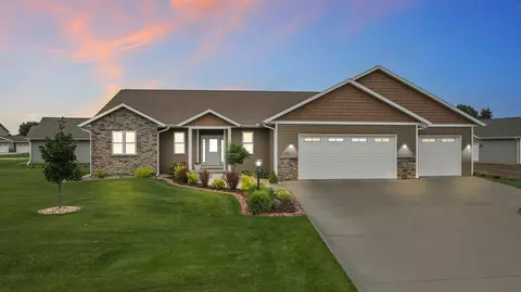 3830 Augusta Ct, Plover, WI 54467