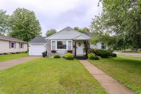 2402 Zimmerman St, Wausau, WI 54403