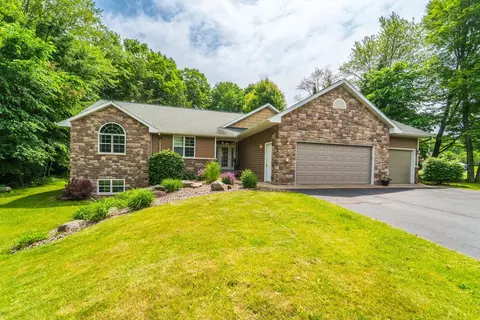 10005 Heritage Hills Dr, Weston, WI 54476