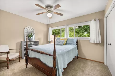 Bedroom - 1242 Edgewood Dr, Appleton, WI 54913 photo 4 of 7