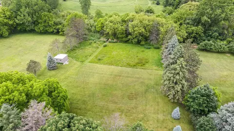 View/Area - 1242 Edgewood Dr, Appleton, WI 54913 photo 5 of 5