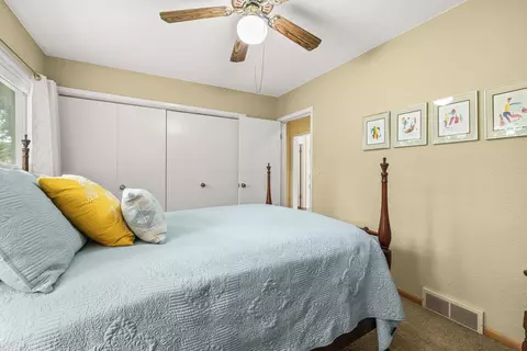 Bedroom - 1242 Edgewood Dr, Appleton, WI 54913 photo 5 of 7