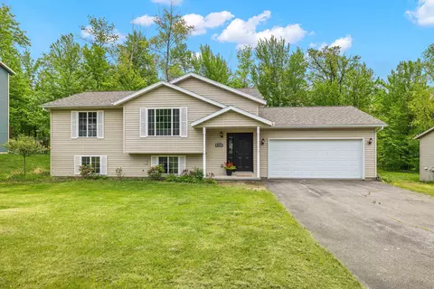 6611 Conner Davis Dr, Wausau, WI 54401