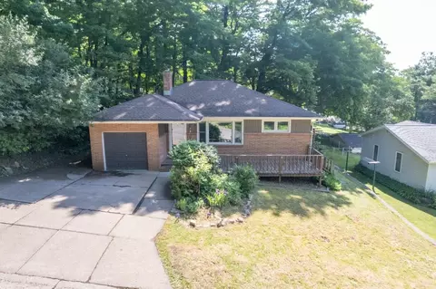 2905 N 9th St, Wausau, WI 54403