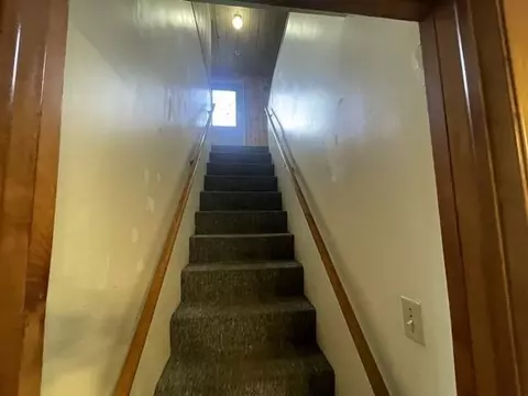 Entry Way - 427 N 5th St, Tomahawk, WI 54487 photo 5 of 5