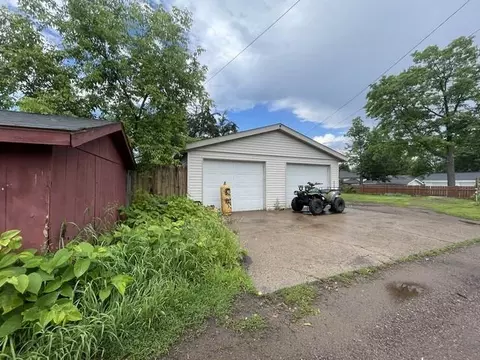 Exterior - 427 N 5th St, Tomahawk, WI 54487 photo 10 of 12