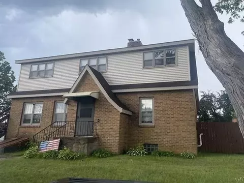 Exterior - 427 N 5th St, Tomahawk, WI 54487 photo 2 of 12