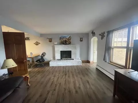Living - 427 N 5th St, Tomahawk, WI 54487 photo 1 of 2