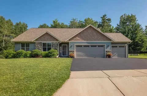 3208 Ridgewood Dr, Wausau, WI 54401