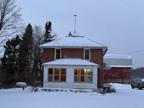 Exterior - e1384 Wolf River Road, Iola, WI 54945 photo 8 of 19