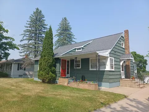 400 Alfred St, Athens, WI 54411