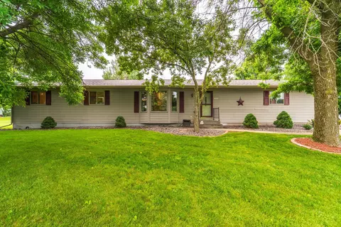 10878 W 4th St, Hewitt, WI 54441