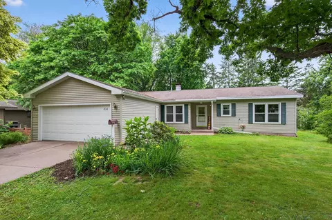 604 Leon St, Rothschild, WI 54474