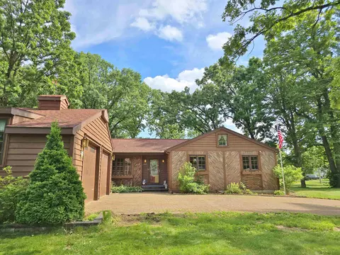 6410 Lenox Ave, Wisconsin Rapids, WI 54494