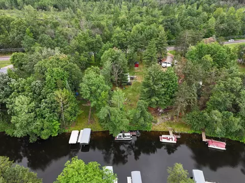 1086 Apache Ave, Nekoosa, WI 54457