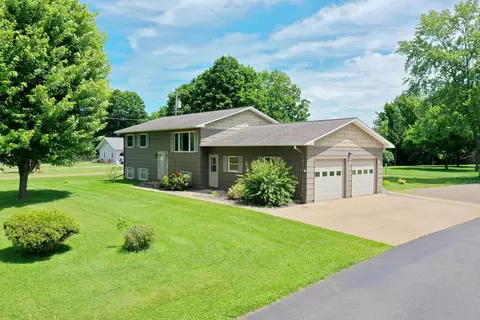 610 Billings Ave, Medford, WI 54451