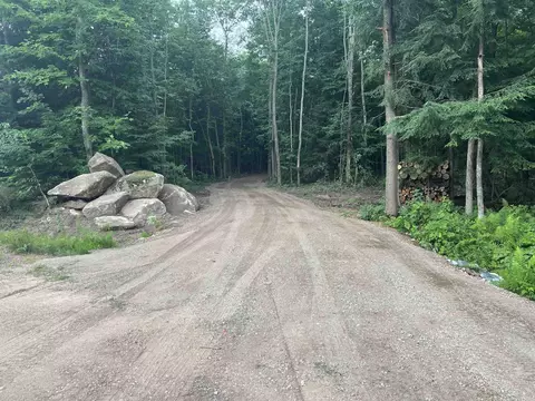 Prehn Drive, Maine, WI 54401