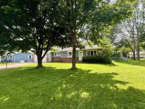 5406 Scott St, Weston, WI 54476