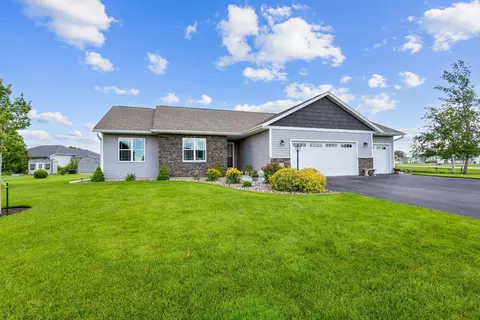 4120 Hanover St, Plover, WI 54467