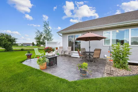 Exterior - 4120 Hanover St, Plover, WI 54467 photo 7 of 13