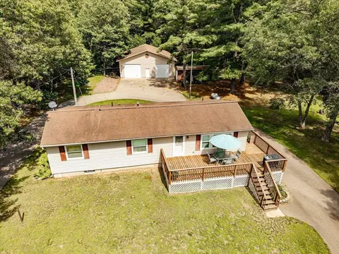 618 Deer Run Rd, Nekoosa, WI 54457
