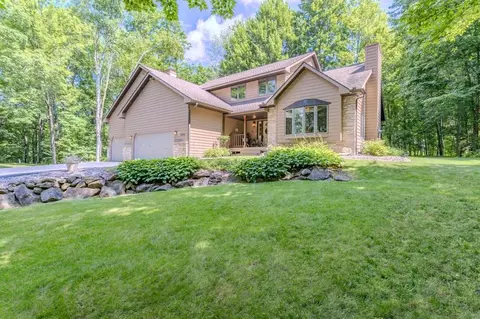 222551 Starflower Dr, Wausau, WI 54401