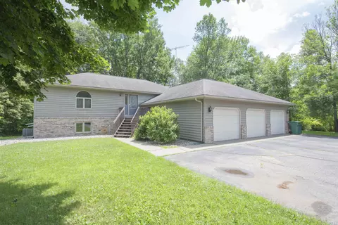 1271 State Highway 66 W, Stevens Point, WI 54481