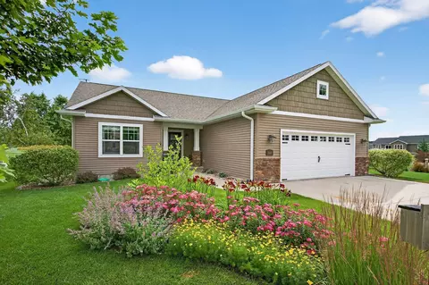 3640 Karrington Pl, Plover, WI 54467 photo 4