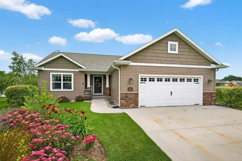 3640 Karrington Pl, Plover, WI 54467 photo 3