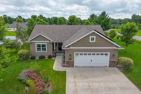 3640 Karrington Pl, Plover, WI 54467 photo 2
