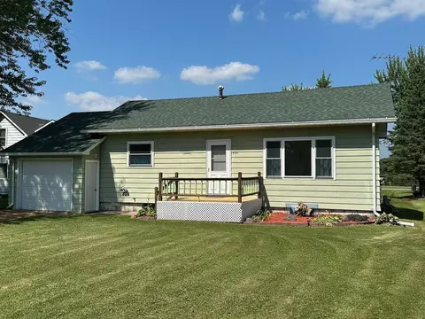 619 W 3rd St, Owen, WI 54460