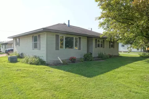 n1389 State Highway 13, Stetsonville, WI 54480