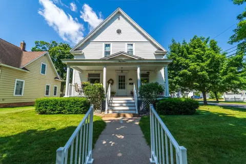 330 N 5th Ave, Wausau, WI 54401