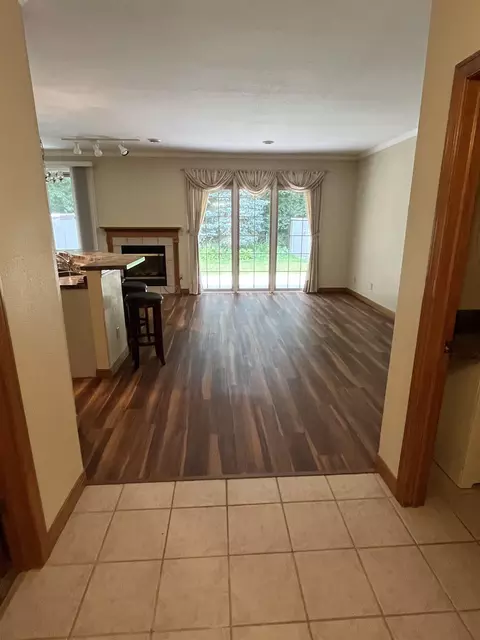 5209 Pine St, Weston, WI 54476 photo 9