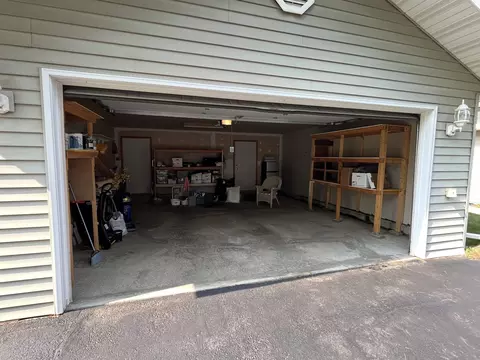 5209 Pine St, Weston, WI 54476 photo 2