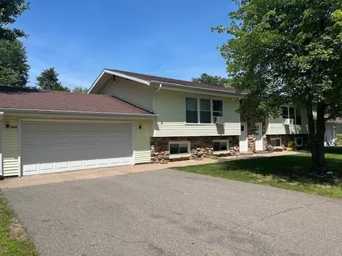 1912-1914 Forsyth Rd, Kronenwetter, WI 54455