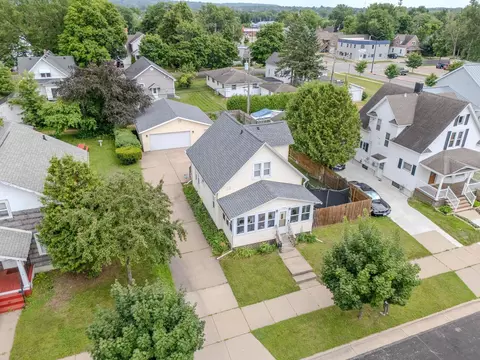 1029 S 6th Ave, Wausau, WI 54401