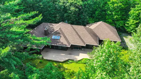 700 Tanager Ridge Rd, Wausau, WI 54401