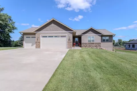 2011 Brandon Cir, Wausau, WI 54401