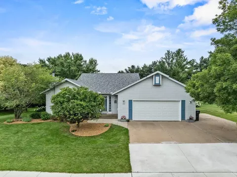312 E 17th St, Marshfield, WI 54449