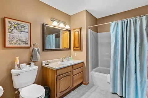 Bath - 312 E 17th St, Marshfield, WI 54449 photo 2 of 3