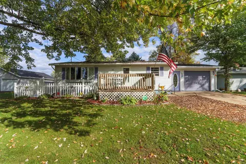 202 2nd St, Milladore, WI 54454