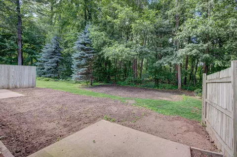 Exterior - 5211 Pine St, Weston, WI 54476 photo 4 of 5
