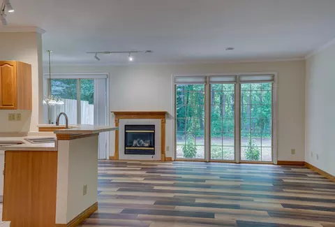 Living - 5211 Pine St, Weston, WI 54476 photo 7 of 7
