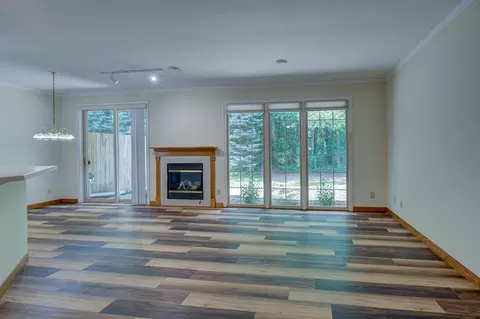 Living - 5211 Pine St, Weston, WI 54476 photo 4 of 7