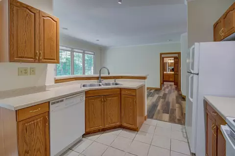 Kitchen - 5211 Pine St, Weston, WI 54476 photo 2 of 4
