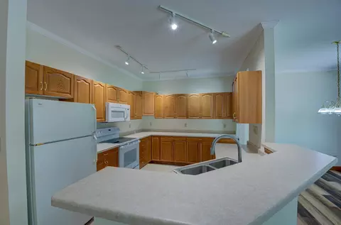 Kitchen - 5211 Pine St, Weston, WI 54476 photo 4 of 4
